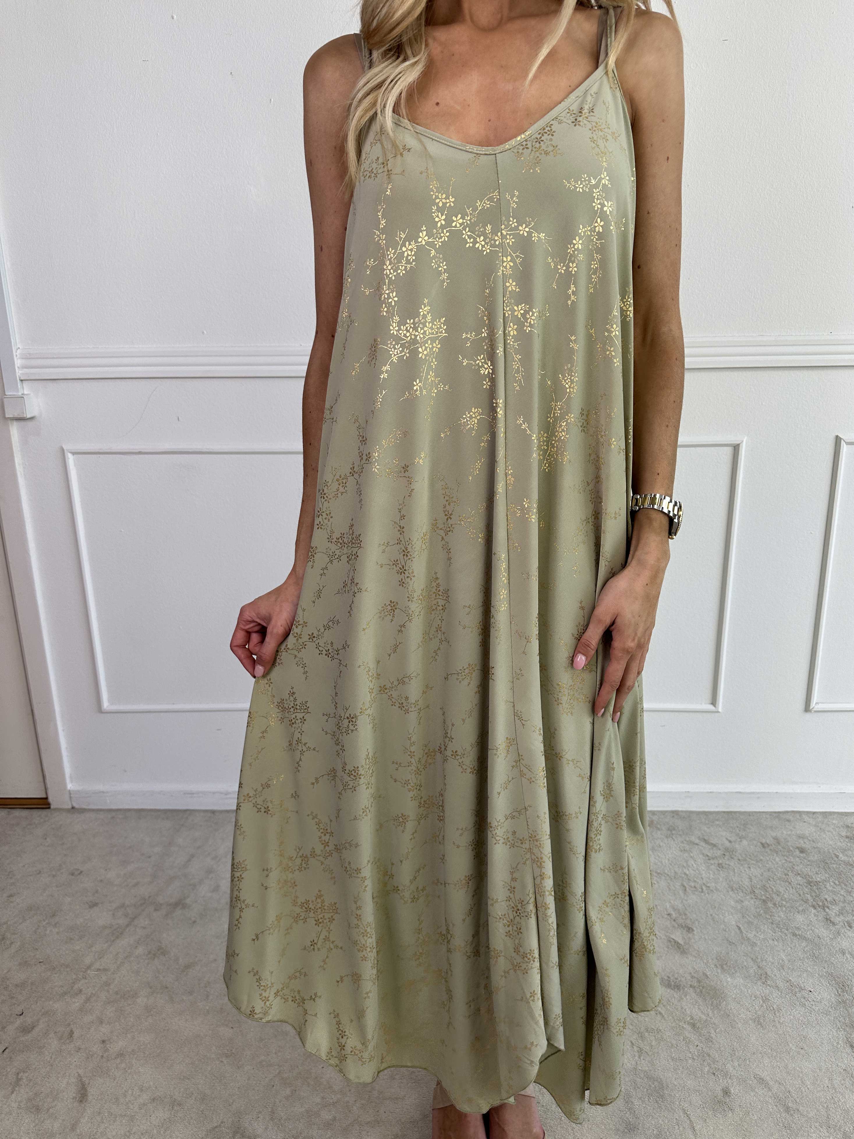 Maisie Gold - Axelremsklänning i elastiskt material med guld mönster